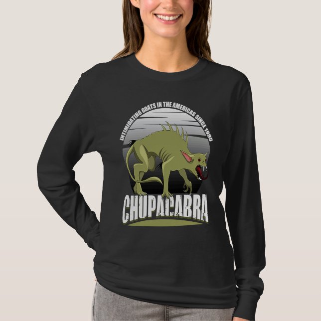 Chupacabra Intimidating Goats In The Americas Sinc T-Shirt (Vorderseite)