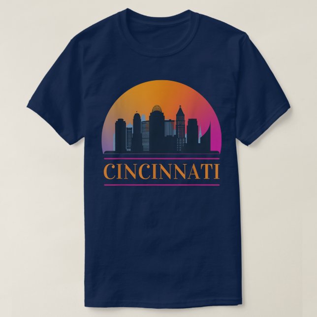 Cincinnati Ohio Skyline  T-Shirt (Design vorne)