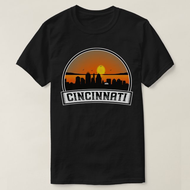 Cincinnati Retro City Skyline T-Shirt (Design vorne)