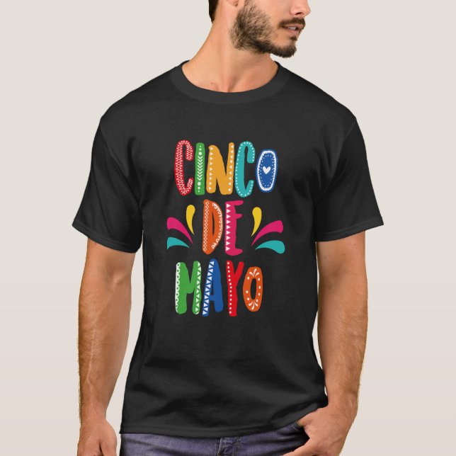 Cinco De Mayo Burritos Mexico Tacos and Avocado  7 T-Shirt (Vorderseite)