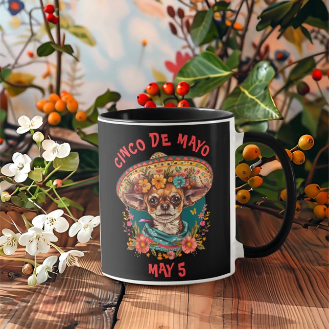 Cinco de Mayo Chihuahua Wearing Sombrero & Serape Tasse (Von Creator hochgeladen)