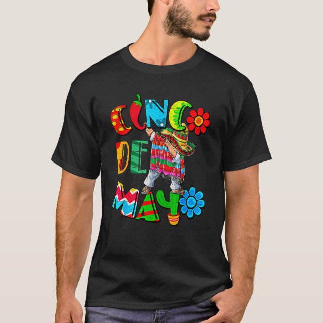 Cinco De Mayo Dabbing Mexican Poncho Party Fiesta  T-Shirt (Vorderseite)