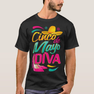 Cinco de Mayo Diva mit einem Meican Sombrero und F T-Shirt