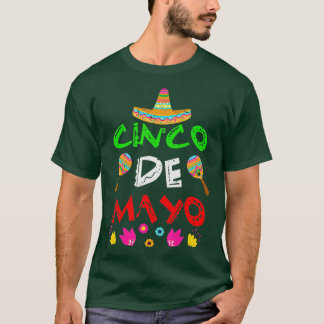 Cinco De Mayo Fiesta Überrascha Camisa 5 De Mayo V T-Shirt