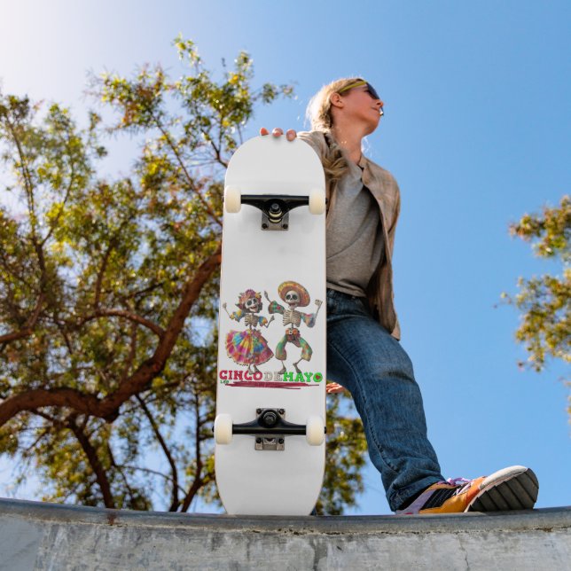 CINCO DE MAYO SKATEBOARD (Außenbereich 1)