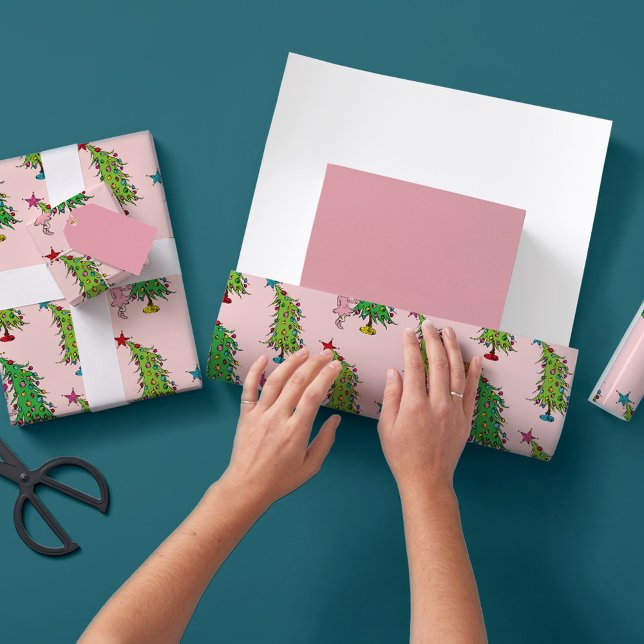 Cindy-Lou Who and Christmas Tree Pattern Geschenkpapier (Von Creator hochgeladen)