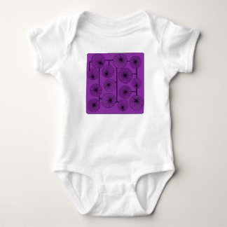 Circle Mobile Baby Strampler