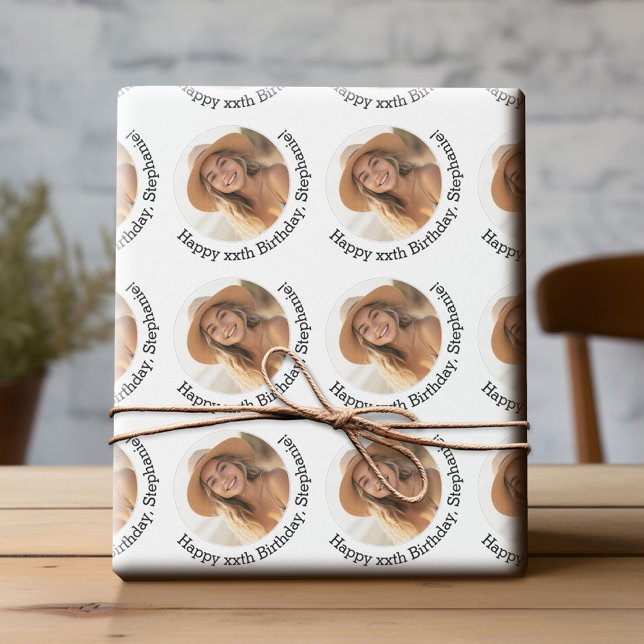Circle One Foto with Birthday Gruß - White Geschenkpapier (Custom Birthday Wrapping Paper with Photo)
