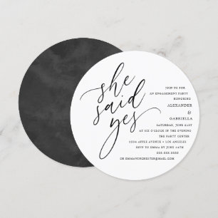 Circle White Script Sie sagte Yes Engagement Party Einladung