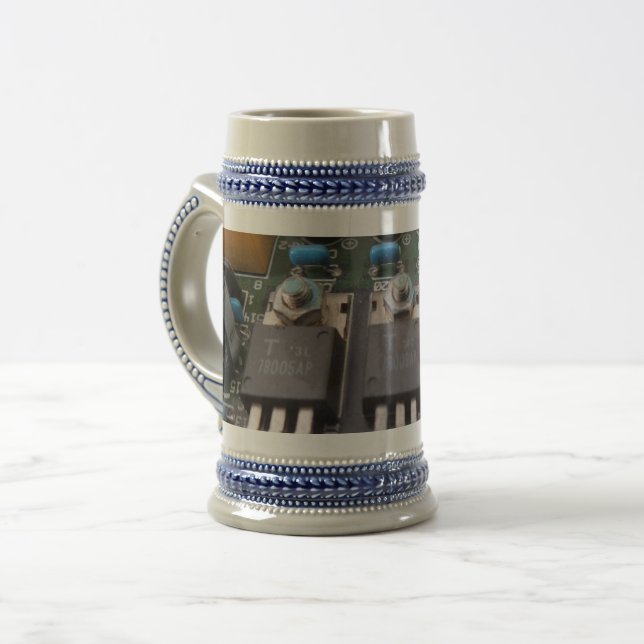 Circuit Gray/Blue 22 oz Stein Bierglas (Vorderseite Links)