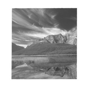 Cirrus Wolken über dem Wasservogelsee, Banff Notizblock