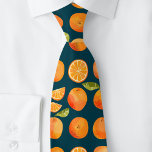 Citrus Orange Fruit Fun Krawatte<br><div class="desc">Vergnügen und zesty orange Zitrusfrüchte Muster auf einem dunkelgrünen, aquamarinen Hintergrund. Erfrischend! Originelle Kunst von Nic Squirrell.</div>