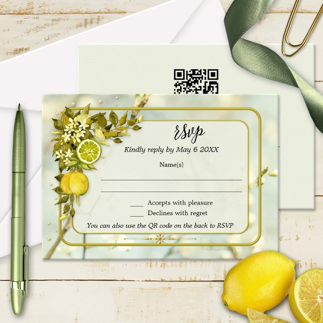 Citrus Orchard Wedding RSVP Card Einladung (Wedding RSVP card featuring a watercolor painting of lemon citrus fruits and leaves with flowers)