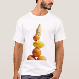 Citrus Tower mit Tiny Bottle T-Shirt