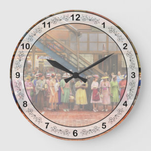 City - Chicago - Waiting for a street car 1940 Große Wanduhr