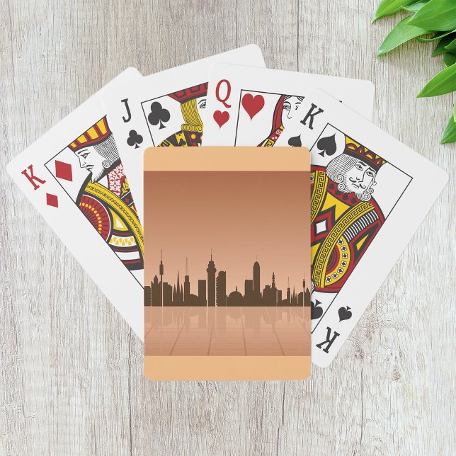 City Skyline bei Morgendämmerung Spielkarten (Von Creator hochgeladen)