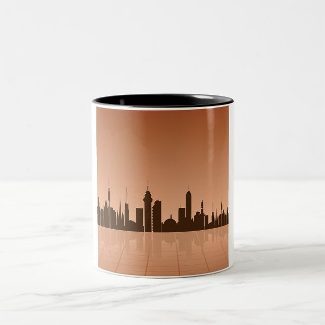 City Skyline bei Morgendämmerung Tasse (Von Creator hochgeladen)