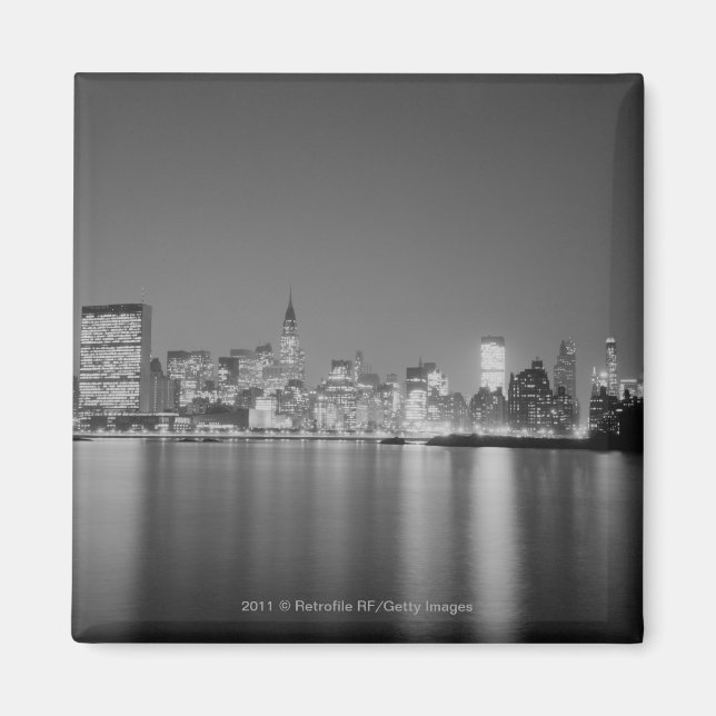 City Skyline nachts Magnet (Vorne)