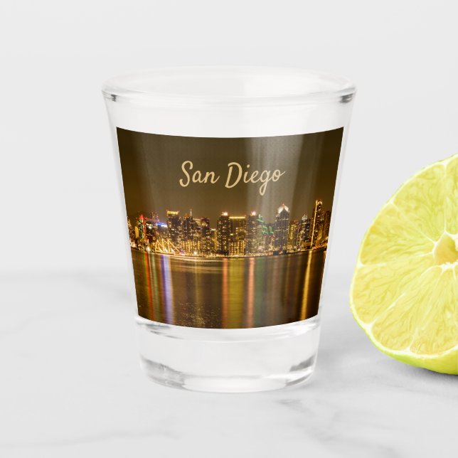Cityscape Skyline Night California San Diego Schnapsglas (Vorderseite)