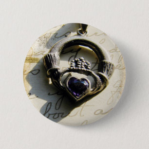 Claddagh Button