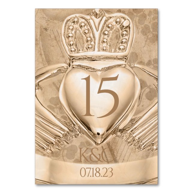 Claddagh Ring Wedding Initials & Kleeblatts Tischnummer (Vorderseite)