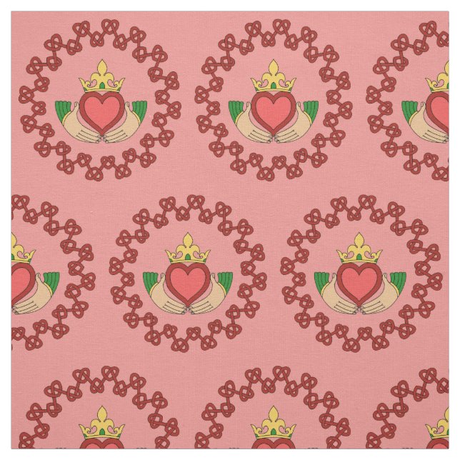 Claddagh und rote Knüpfarbeit auf Rosa Stoff (Muster)
