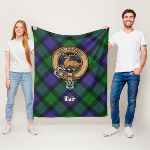Clan Blair Wappen über Tartan Fleecedecke