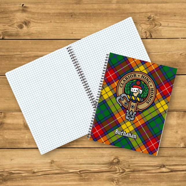 Clan Buchanan Wappen über Tartan Notizbuch (Von Creator hochgeladen)