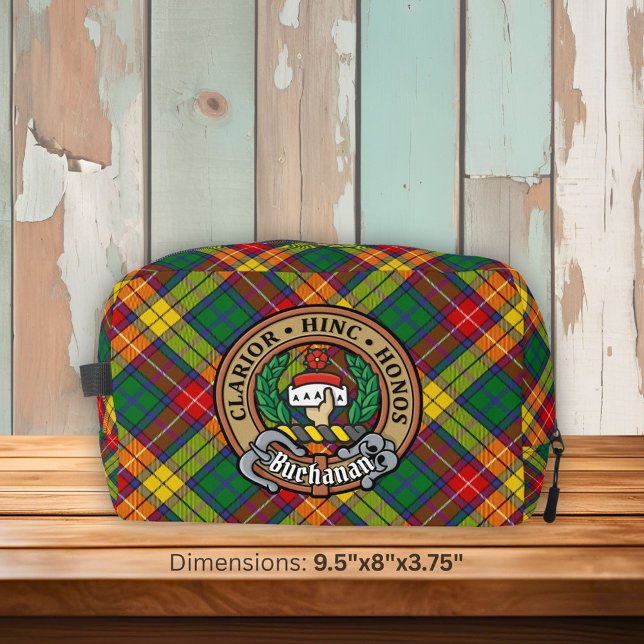 Clan Buchanan-Wappen über Tartan Waschbeutel (Von Creator hochgeladen)