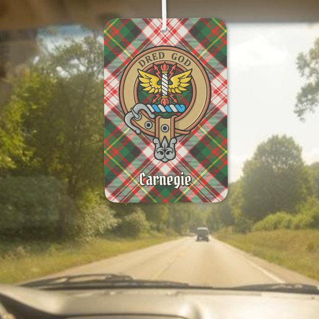 Clan Carnegie Wappen über Dress Tartan Autolufterfrischer (Von Creator hochgeladen)