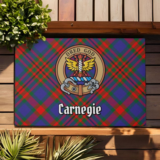 Clan Carnegie Wappen über Tartan Fußmatte (Von Creator hochgeladen)