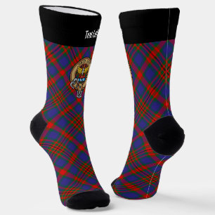 Clan Carnegie Wappen über Tartan Socken