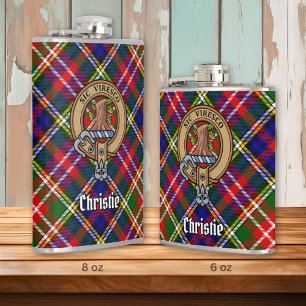 Clan Christie-Wappen über Tartan Flachmann