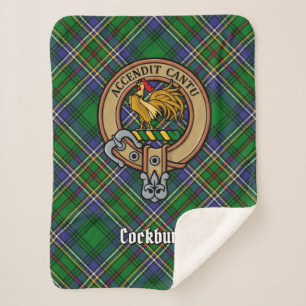 Clan Cockburn Wappen über Tartan Sherpadecke