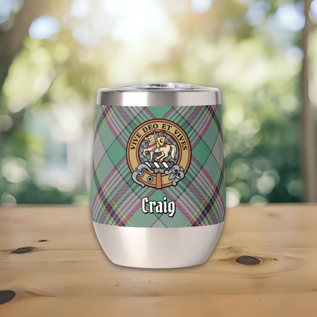 Clan Craig Wappen über Tartan (Von Creator hochgeladen)