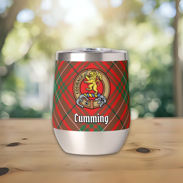 Clan Cumming Wappen über Tartan (Von Creator hochgeladen)
