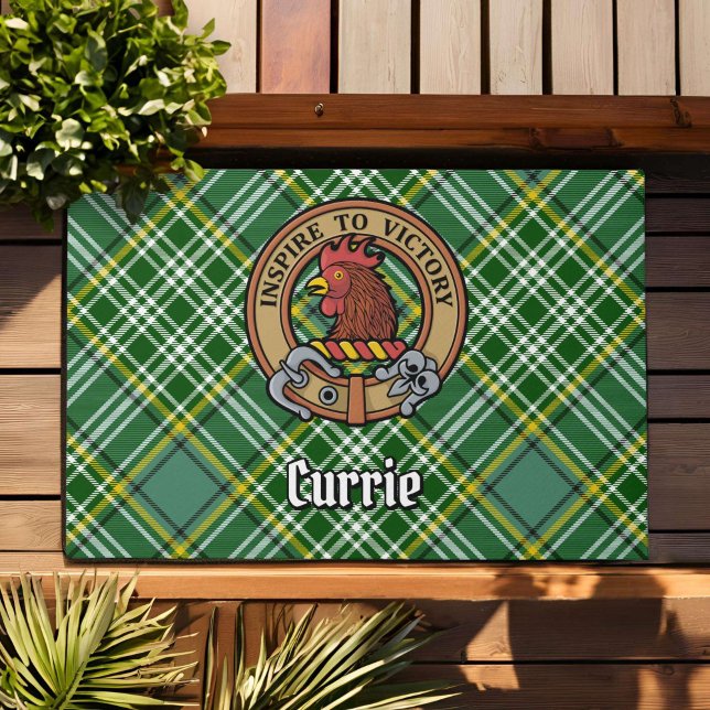 Clan Currie Rooster Wappen über Tartan Fußmatte (Von Creator hochgeladen)