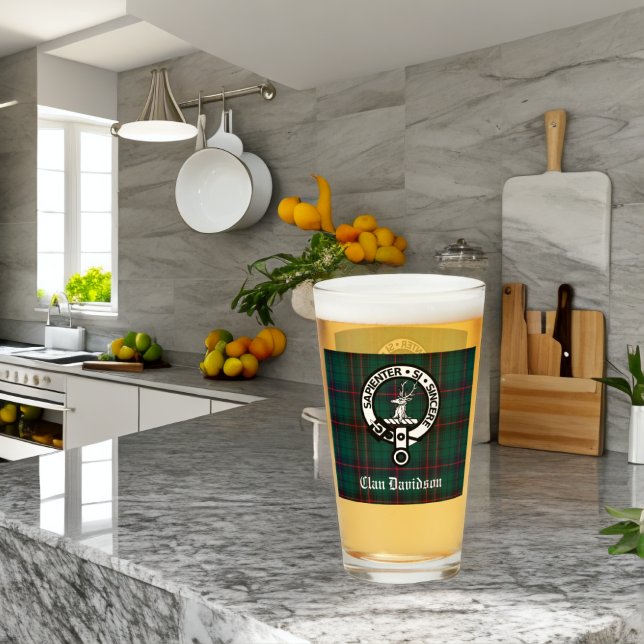 Clan Davidson Wappen Abzeichen und Tartan individu Glas (Von Creator hochgeladen)