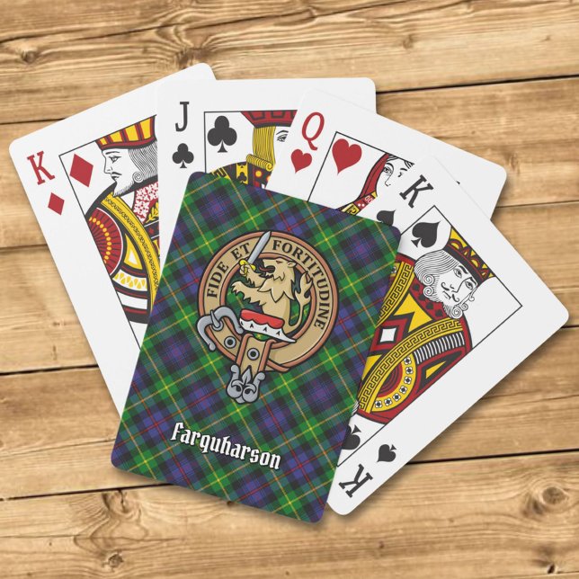 Clan Farquharson Wappen über Tartan Spielkarten (Von Creator hochgeladen)
