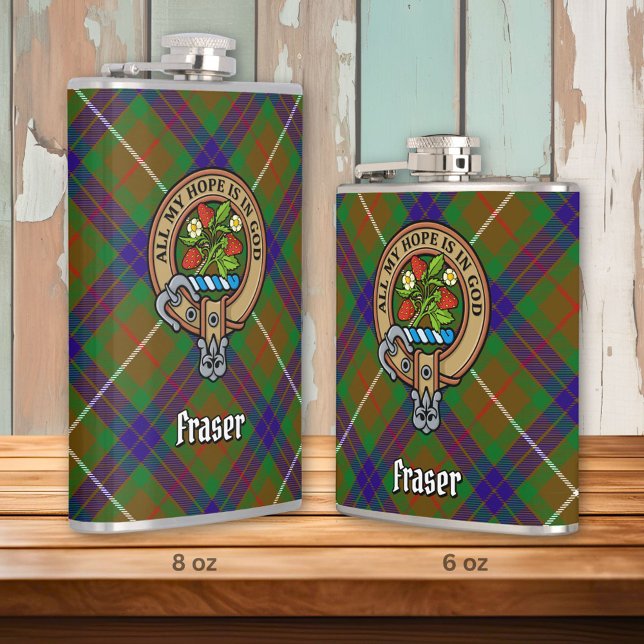 Clan Fraser Wappen über Jagd auf Tartan Flachmann (Von Creator hochgeladen)