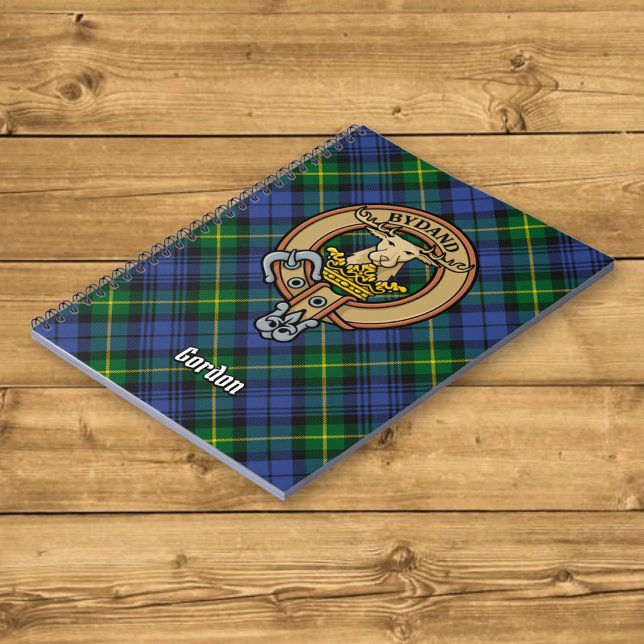Clan Gordon Wappen über Tartan Notizblock (Von Creator hochgeladen)