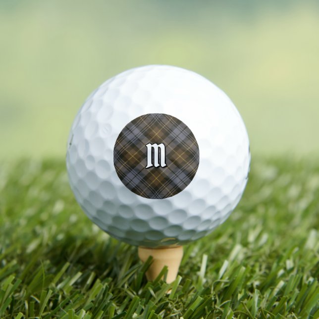 Clan Gordon Weathered Tartan Golf Balls Golfball (Insitu T-Shirt)