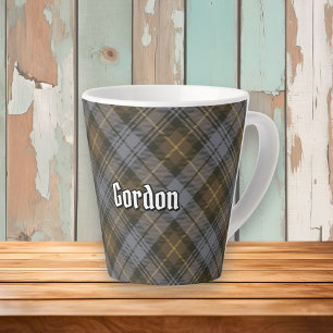 Clan Gordon Weathered Tartan Latte Tasse