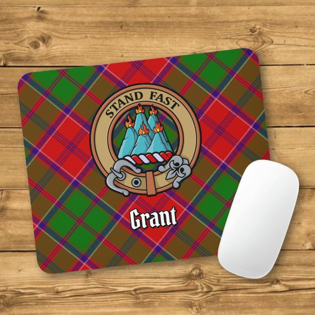 Clan Grant-Wappen über Tartan Mousepad (Von Creator hochgeladen)