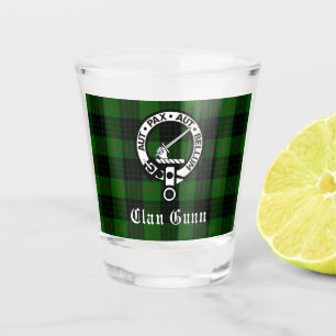 Clan Gunn Wappen Abzeichen & Tartan Schnapsglas