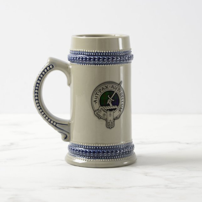 Clan Gunn Wappen & Tartan Bierglas (Links)