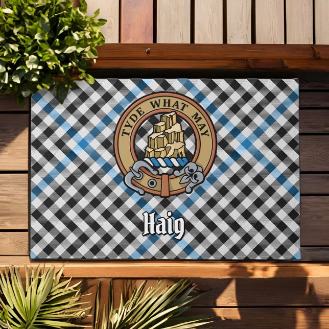 Clan Haig Crest over Check Tartan Fußmatte (Von Creator hochgeladen)