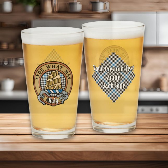 Clan Haig-Wappen über Check-Tartan Glas (Von Creator hochgeladen)