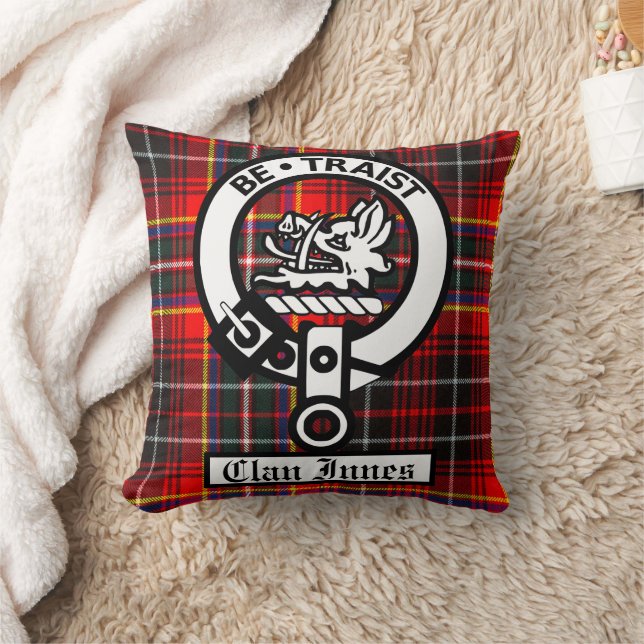 Clan Innes Wappen Abzeichen und Tartan Kissen (Decke)