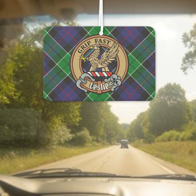 Clan Leslie Wappen über Jagd Tartan Autolufterfrischer (Von Creator hochgeladen)